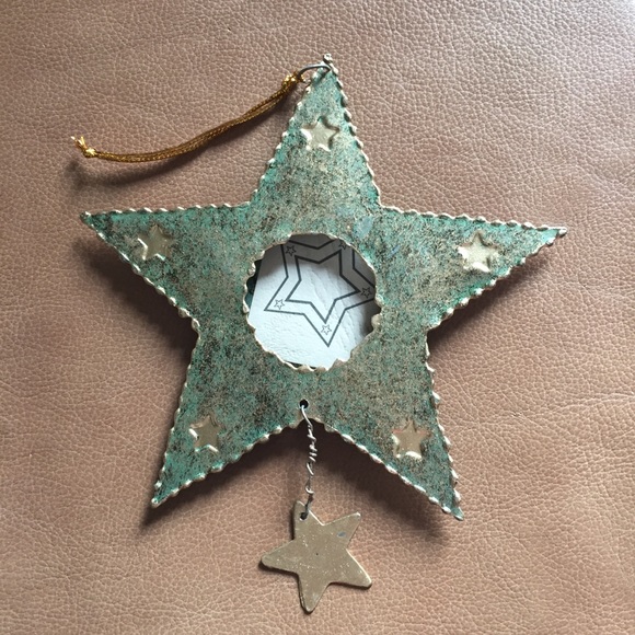 Christmas Folk Art Frame Ornaments - Set of 4 - Picture 3 of 6